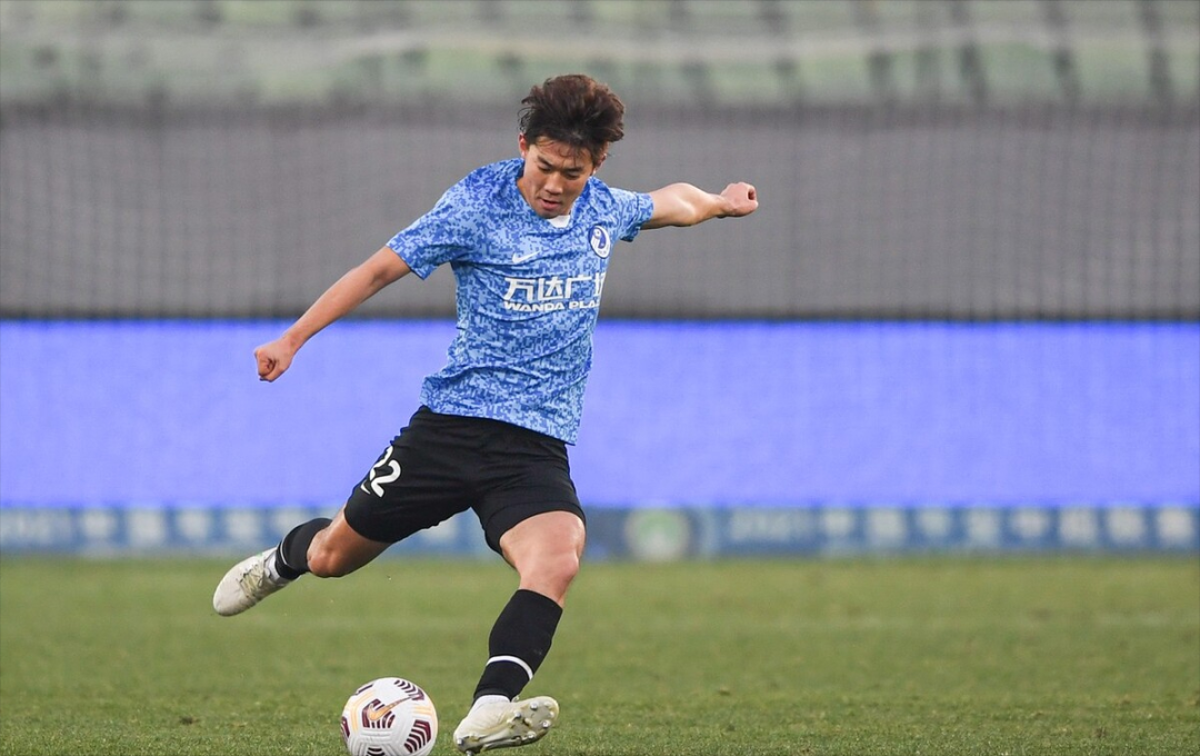 开云官网-关于风云突变那不勒斯冲刺阶段门线救险；中超版图或变；底气十足；球探报告显示潜力的信息