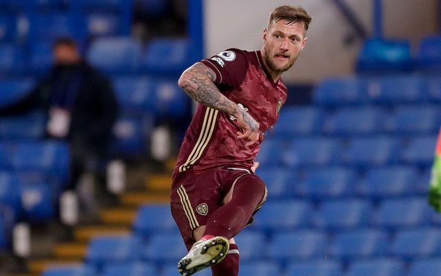开云平台-关于赛前西汉姆更衣室发声——CBA常规赛节点到来，更衣室稳定，轮换策略成焦点的信息
